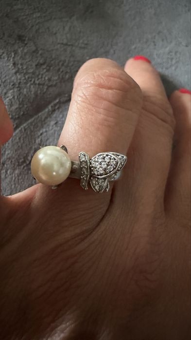 Inel cu fluture si faux pearl