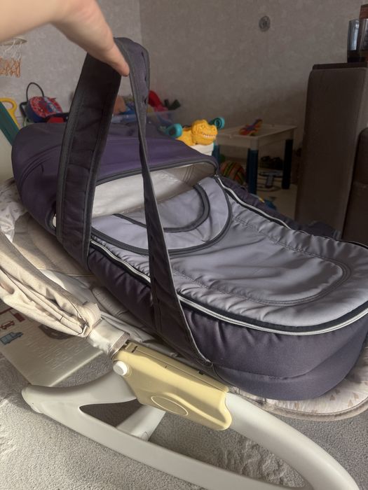 Продам детский шезлонг