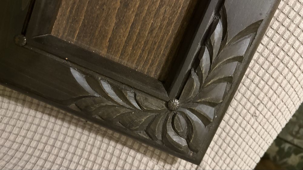 Свещник с дърворезба „Венге“