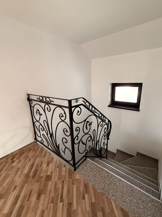 Vilă de vânzare- Hangu, Neamț