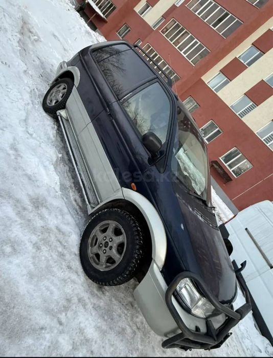 Продам машину Mitsubishi RVR 1996 года