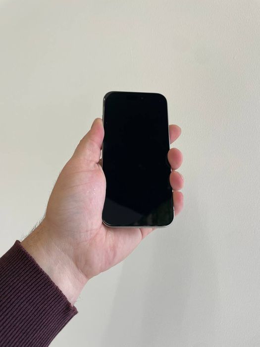 iPhone 15 pro 128 gb 89% yomkost