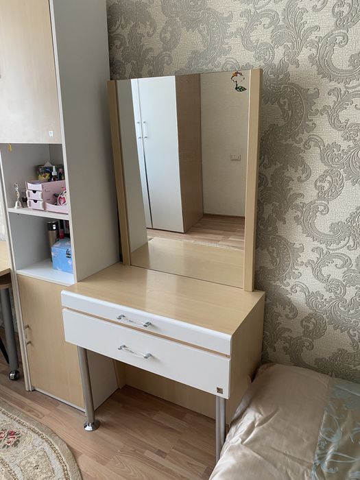 Продам мебель в комнату