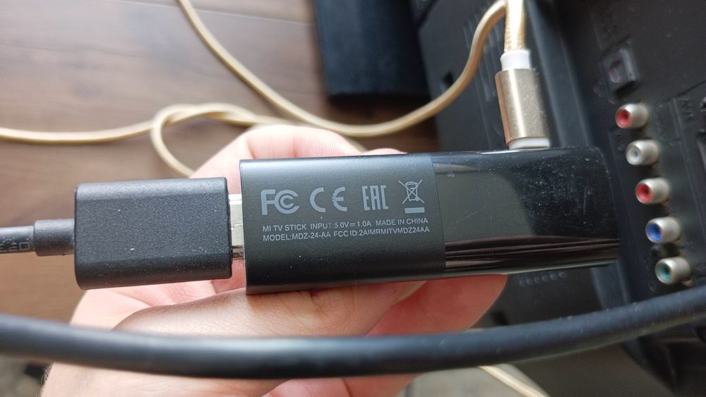 Тв Panasonic 32 дюйма + mi tv stick