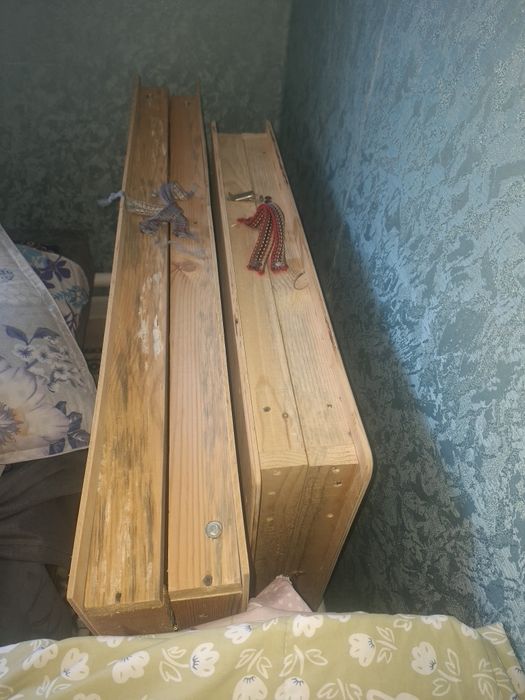 Жер стол сатылады