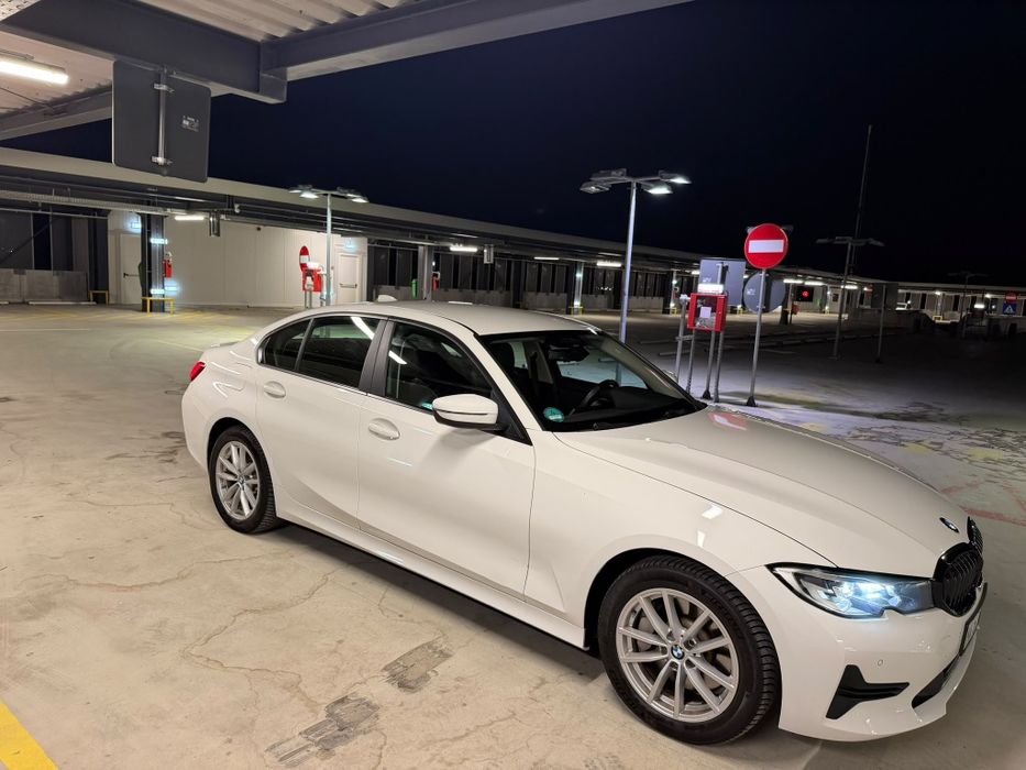 BMW Seria 3 2021 — imagine 3