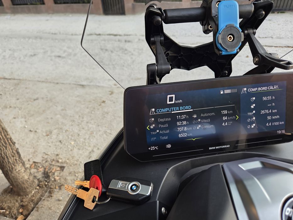 BMW C 400 GT (2025) – Full Opțiuni, 6.100 km, Top Case, Garanție, Ca Nou