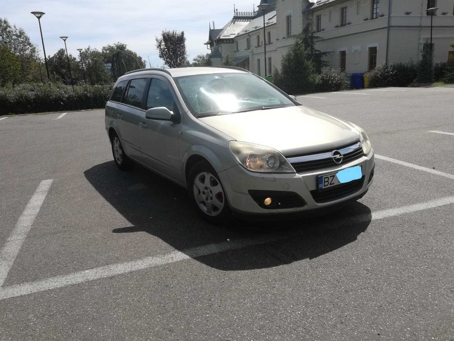 Vând Opel Astra H GPL Defect pentru vaucer