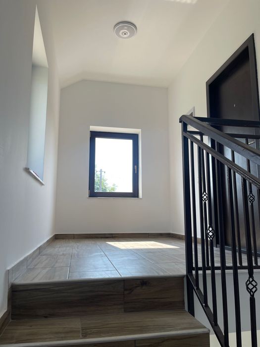 Se închiriază apartament nou cu 3 camere