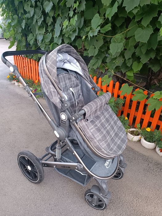 Продам детскую коляску