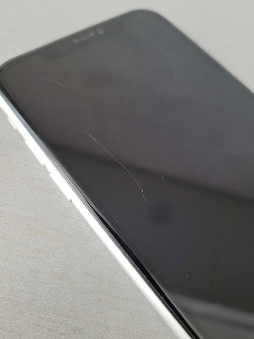 iPhone XR alb -64 GB /bateria 90% org , neverlock , ios 16