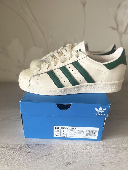 Adidas Superstar 82