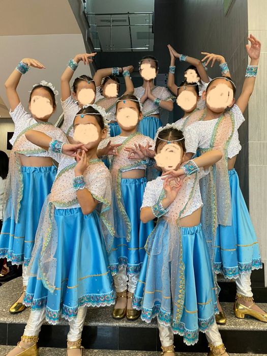 Прокат платьев, костюмов для танца