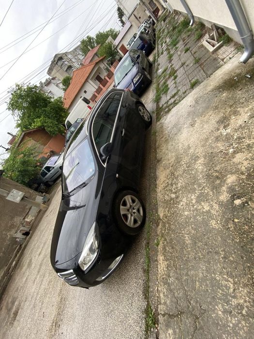 Опел инсигния може и на части 2010 г.