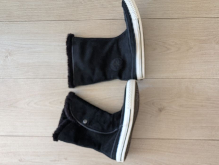 ЧИСТО НОВИ Зимни боти Converse, номер 35 - рядък модел