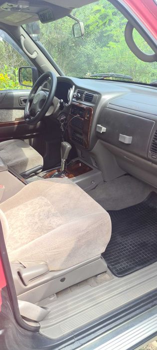 Nissan PATROL Y61