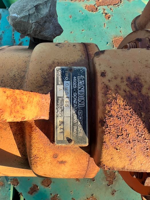 Водна помпа Landini