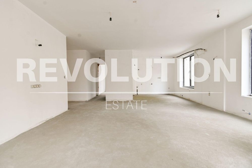 Продава се Тристаен апартамент в София, Лозенец - 117 кв.м за 2284 €/кв.м - Снимка #2