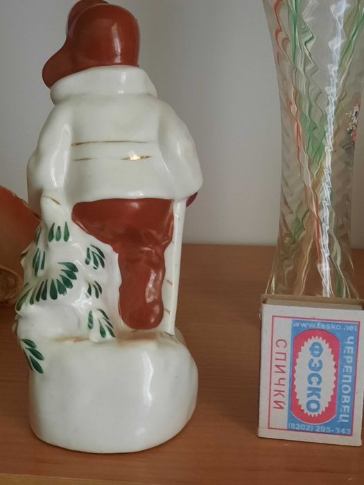 Лыжник ,фарфор, ЗКХ (УССР)