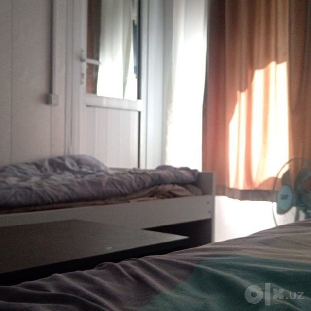 Чорсу ва Тинчлик метро атрофида ойлик Кунлик уй хамма шаройитлар билан