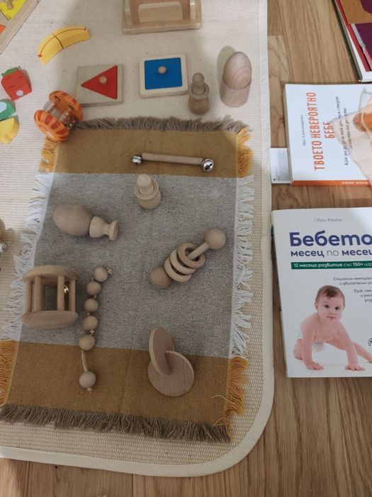 Бебешки материали за игра.