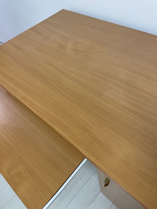 Письменный стол компьютерный стол парта