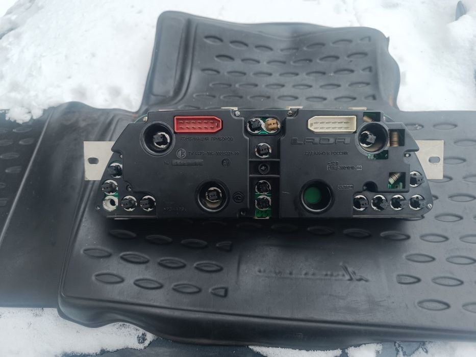 Щиток приборов ваз 2110