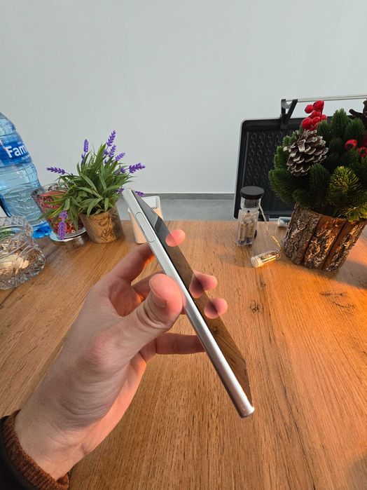 Sony Xperia XZ - android