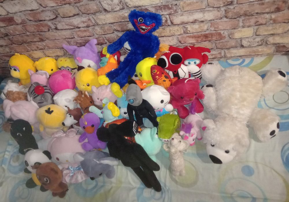 Недорого продаю игрушки.