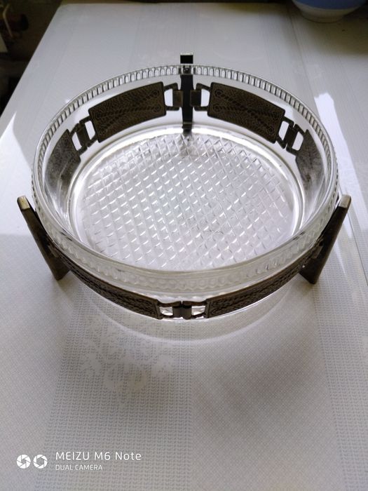 Вазочка стеклянная