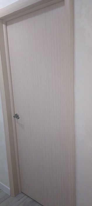 Продам межкомнатные двери