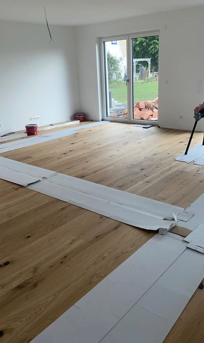 Montaj Parchet Stratificat  Laminat SPC  LVT