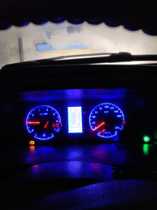 Продам Ваз 2109 инжектор