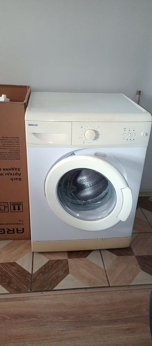 Продам стиральную машинку