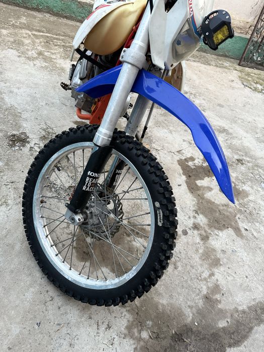 Мотоцикл горный, индуро.