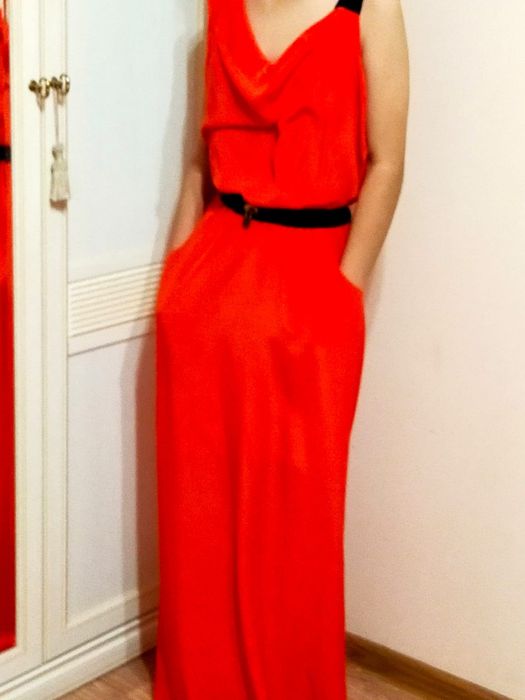 Продам женскую одежду