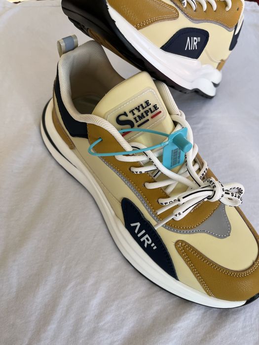 Кроссовки кожаные