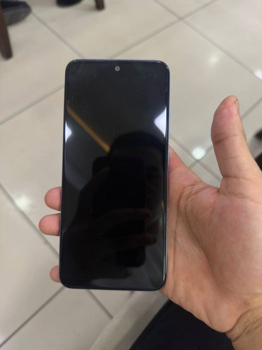 Redmi 12 s holati yaxshi