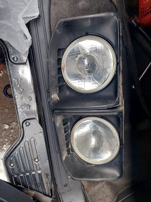 Фары оригинал на Pajero2