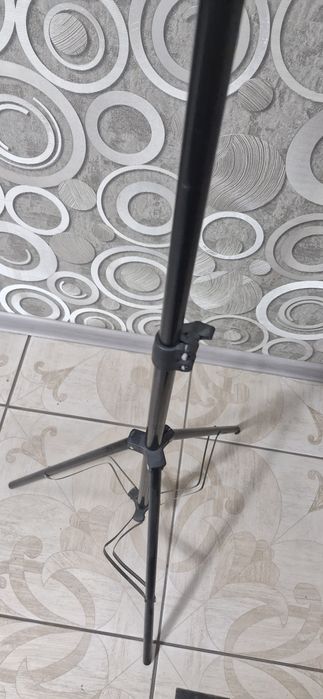 Кольцевой светильник