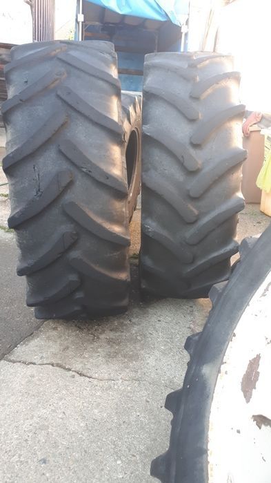Cauciucuri tractor pentru 520/70R34