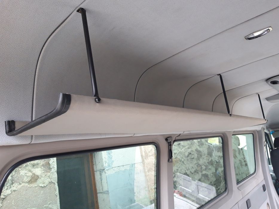 Дръжка и багажник за пътнически бус