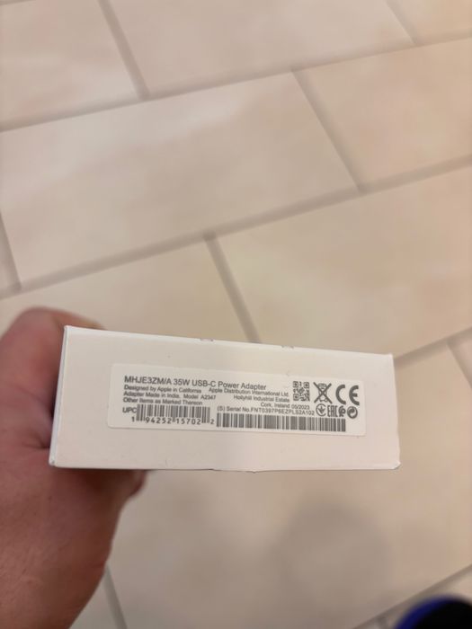 Зарядно за айфон