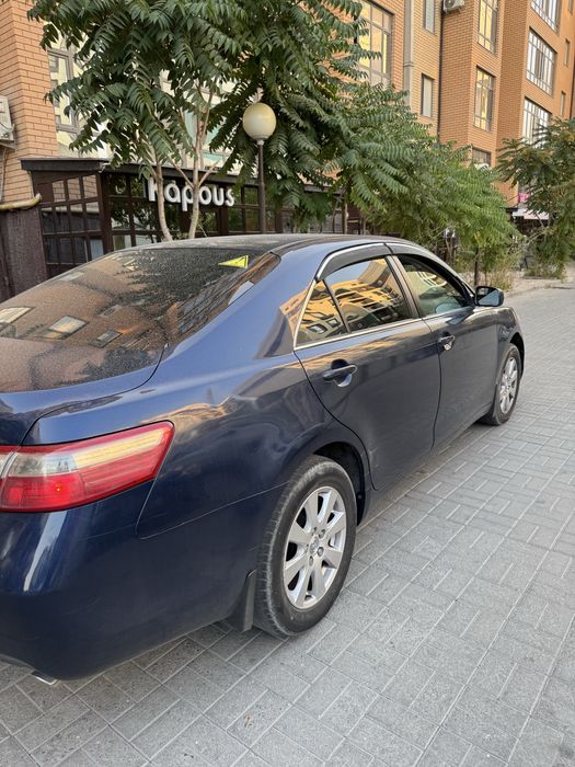 Tayota camry 40 синий
