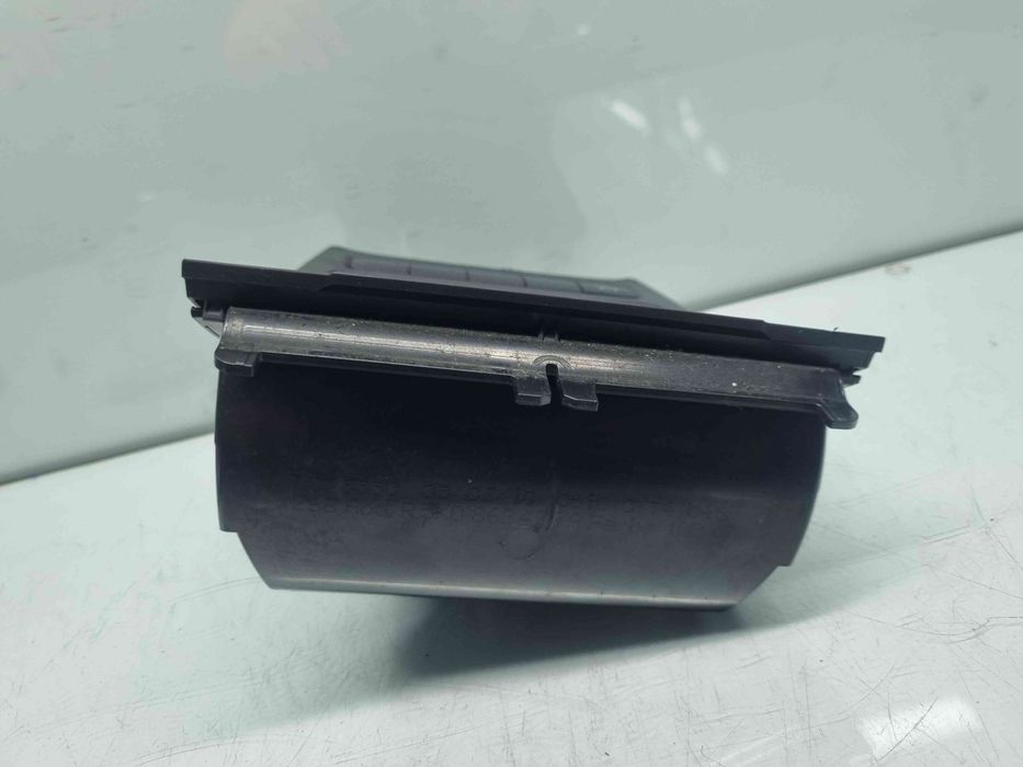 Scrumiera Volkswagen Golf 6 (5K1) GTD [Fabr 2009-2013] 5K0857961