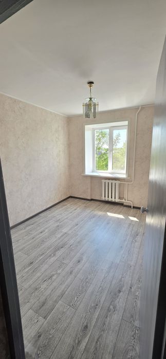 Продам трехкомнатную квартиру