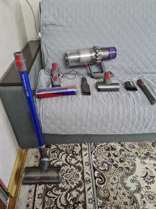 Пылесос дайсон  DYSON