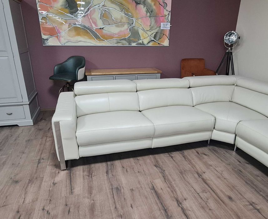 Дизайнерски кремав ъглов диван Torres с електрически релакс механизъм