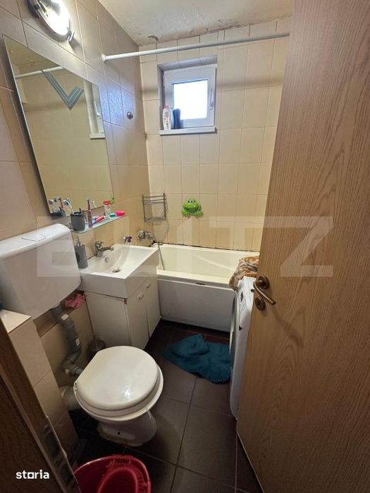 Apartament 3 camere, semidecomandat, 54 mp, balcon, orientare sudica,