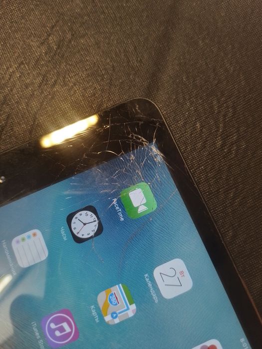 IPad mini 16gb трещины